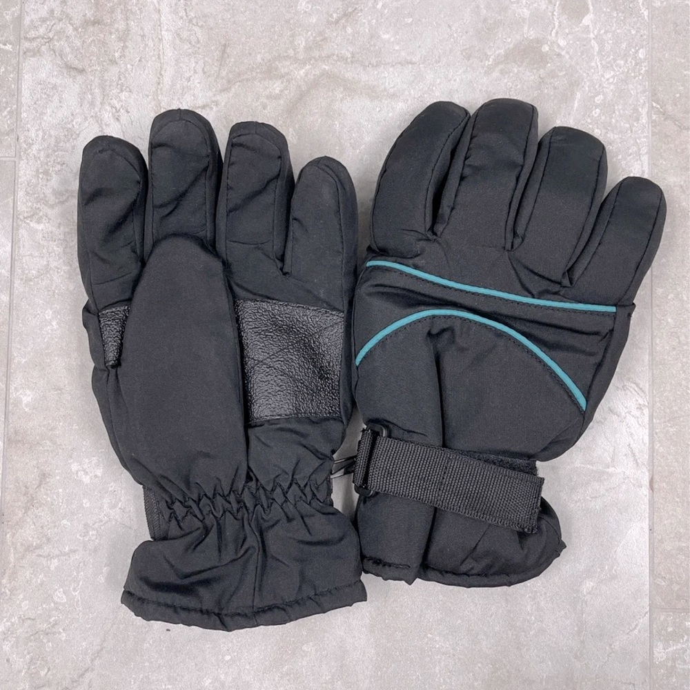 One size fits all winter gloves ski snowboard EUC